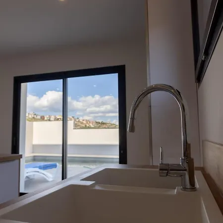 Evasion - Pour 8 Personnes Avec Vue Villa